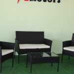 Ратанови мебели 2 фотьойола + диван + маса