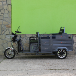 Електрическа триместна товарна триколка MaxiGo Pro, Gray, 2000W, с възможност за регистрация – икономична и мощна! - Изображение 3